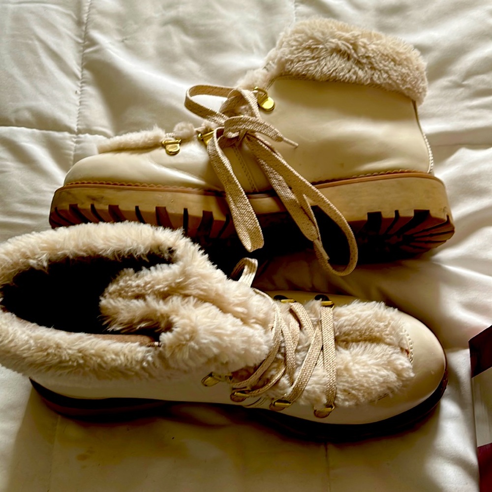Circus by Sam Edelman fur trimmed hiking bootie